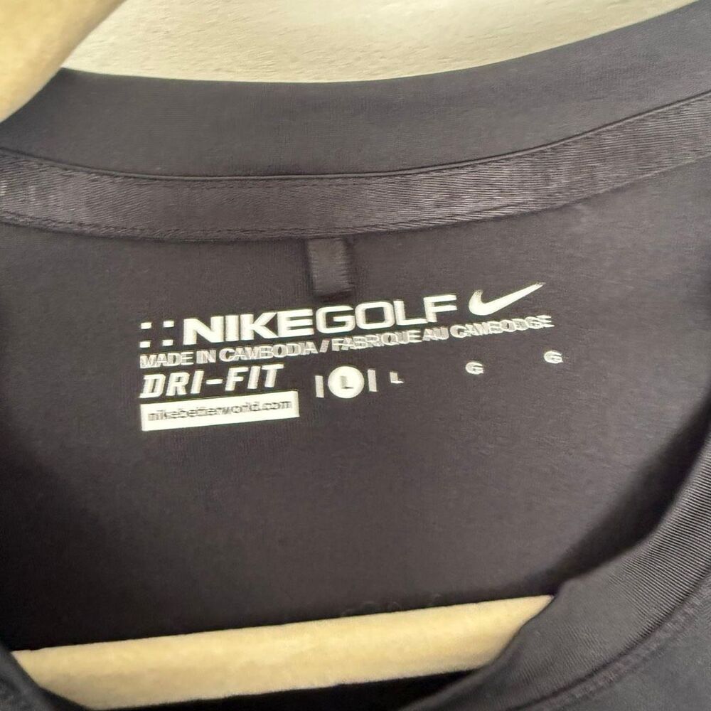 Nike Golf Women’s Large Black Longsleeve Tee - Picture 2 of 5